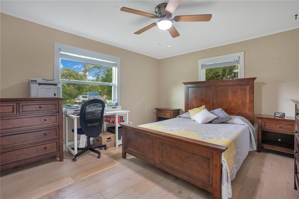 На продажу: $365,000 (3 спален, 2 ванн, 1794 Квадратных фут)