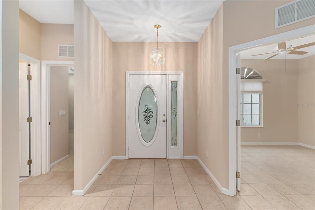 出租: $1,980 (2 贝兹, 2 浴室, 1733 平方英尺)