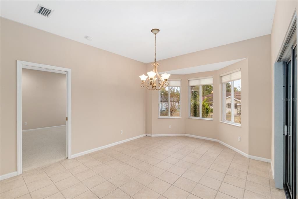 出租: $1,980 (2 贝兹, 2 浴室, 1733 平方英尺)