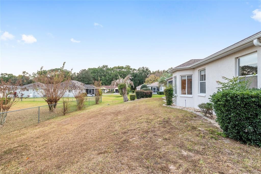 出租: $1,980 (2 贝兹, 2 浴室, 1733 平方英尺)