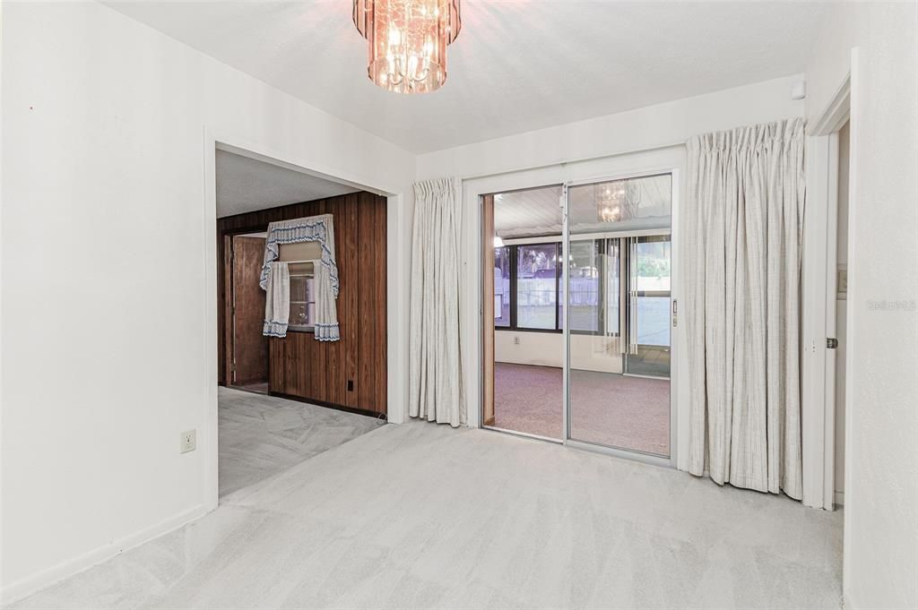 For Sale: $242,500 (3 beds, 2 baths, 1515 Square Feet)