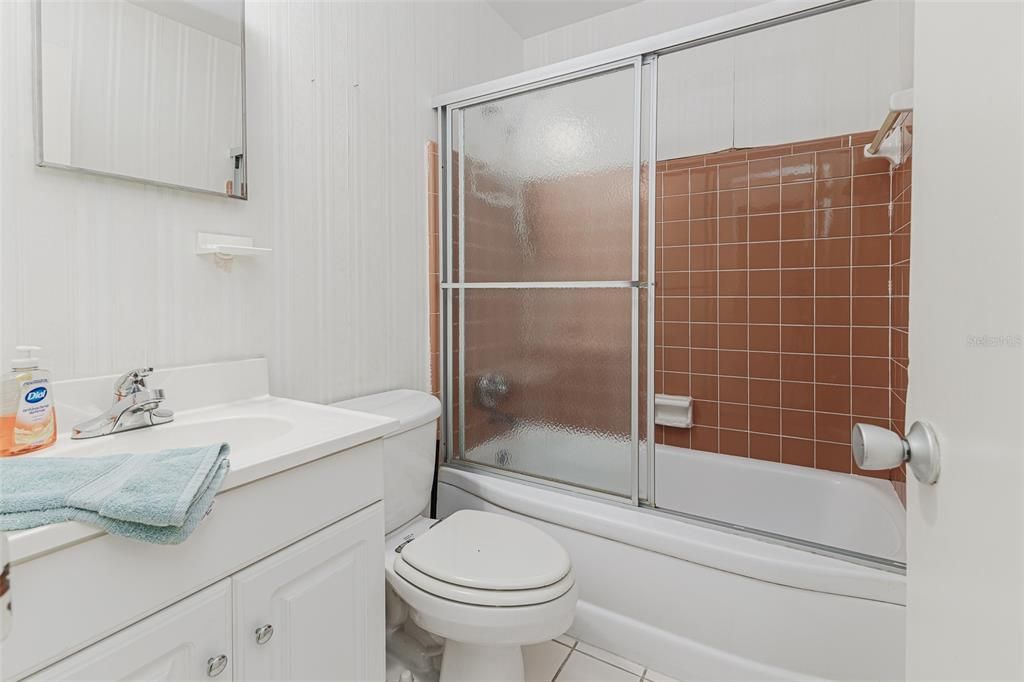 For Sale: $242,500 (3 beds, 2 baths, 1515 Square Feet)