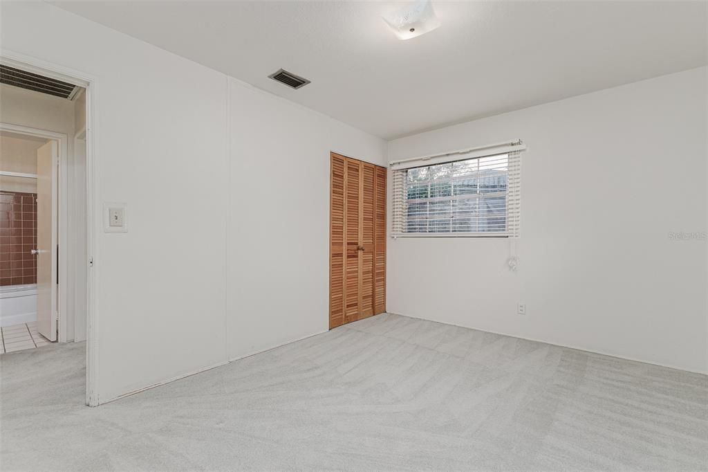 For Sale: $242,500 (3 beds, 2 baths, 1515 Square Feet)