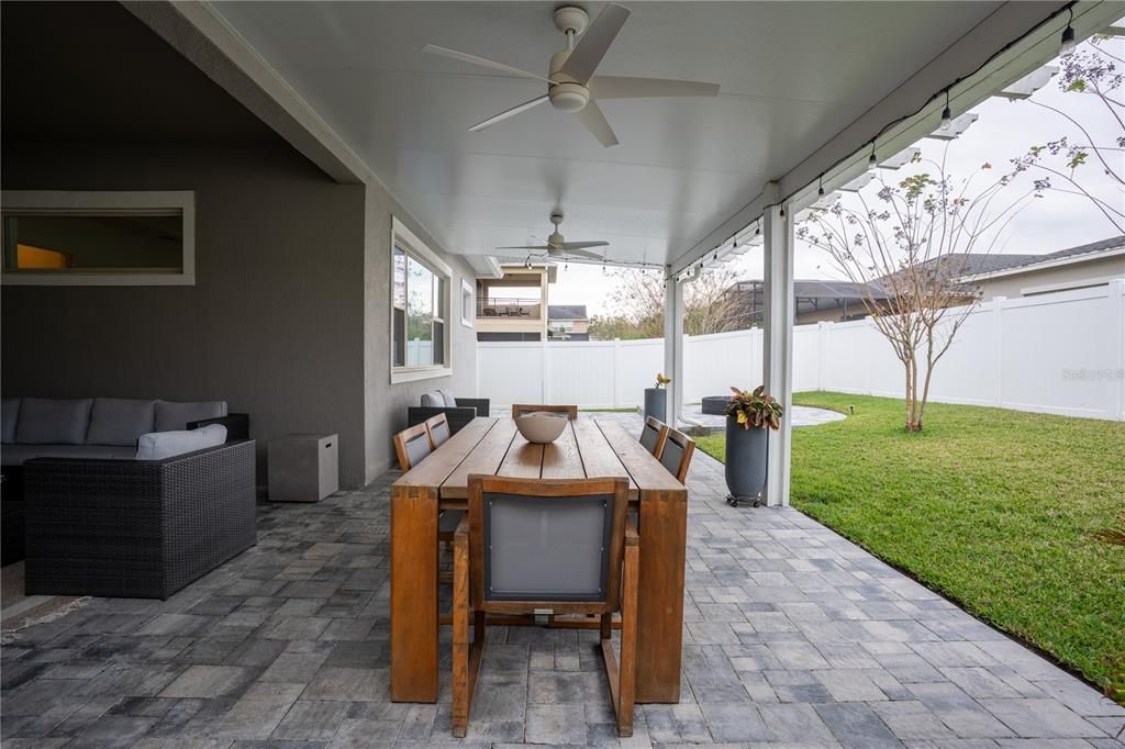 For Sale: $570,000 (4 beds, 2 baths, 2081 Square Feet)