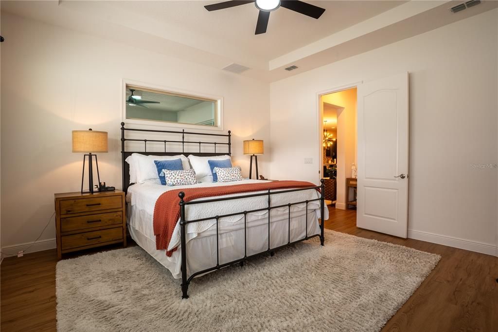 For Sale: $570,000 (4 beds, 2 baths, 2081 Square Feet)