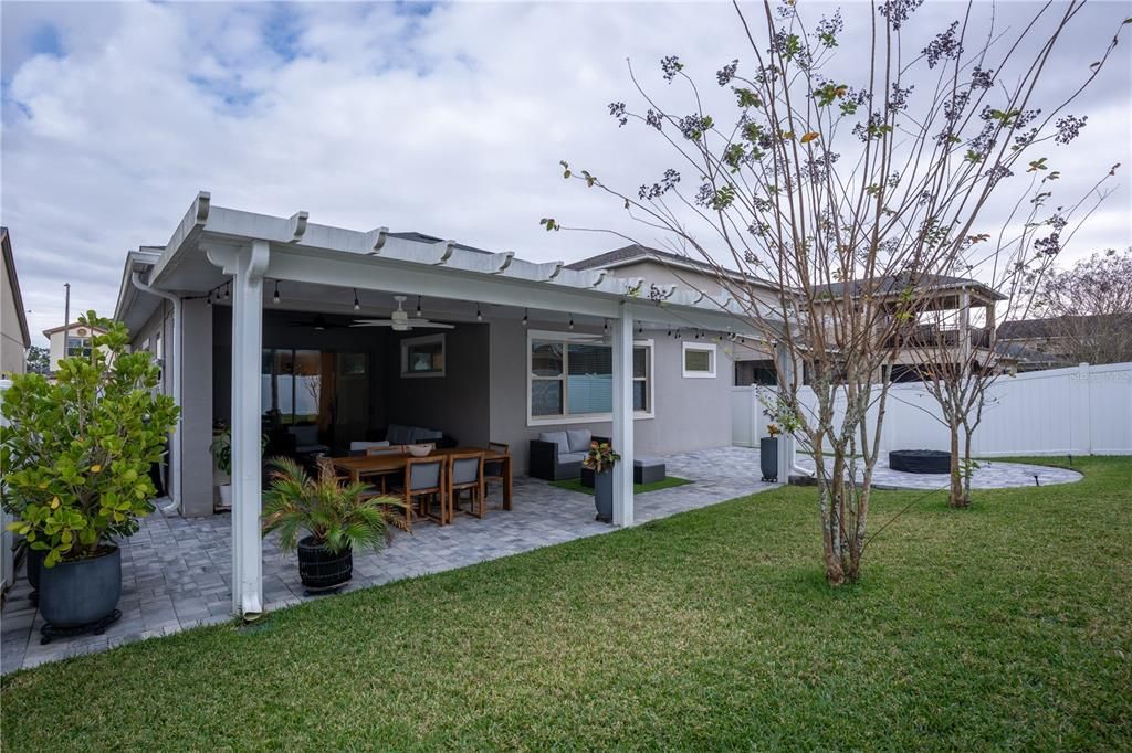 For Sale: $570,000 (4 beds, 2 baths, 2081 Square Feet)