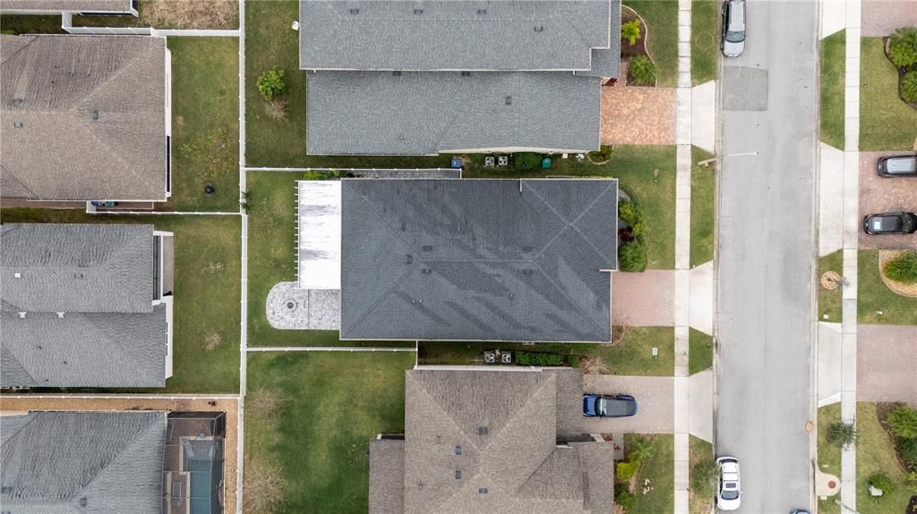 For Sale: $570,000 (4 beds, 2 baths, 2081 Square Feet)