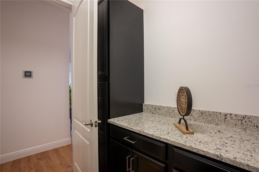 For Sale: $570,000 (4 beds, 2 baths, 2081 Square Feet)