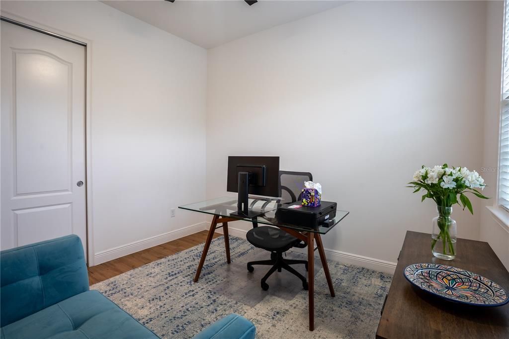 For Sale: $570,000 (4 beds, 2 baths, 2081 Square Feet)