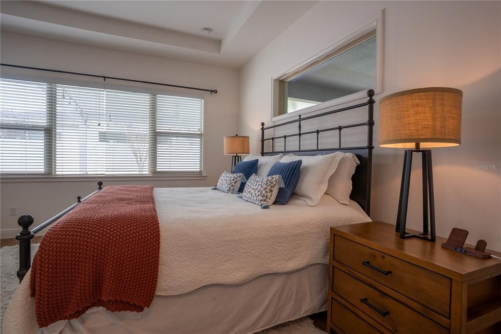 For Sale: $570,000 (4 beds, 2 baths, 2081 Square Feet)