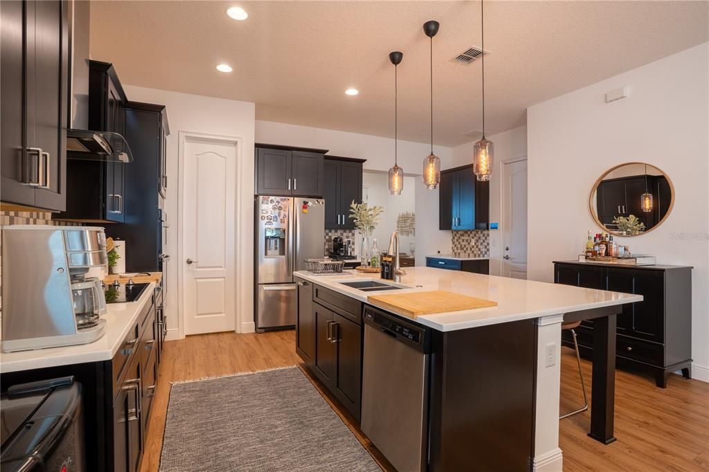 For Sale: $570,000 (4 beds, 2 baths, 2081 Square Feet)