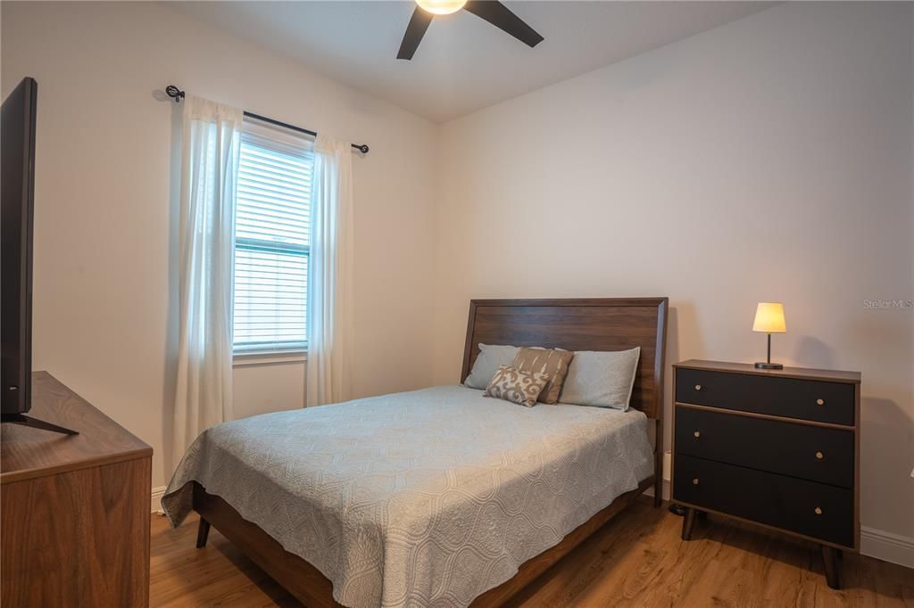 For Sale: $570,000 (4 beds, 2 baths, 2081 Square Feet)