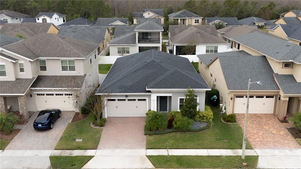 For Sale: $570,000 (4 beds, 2 baths, 2081 Square Feet)