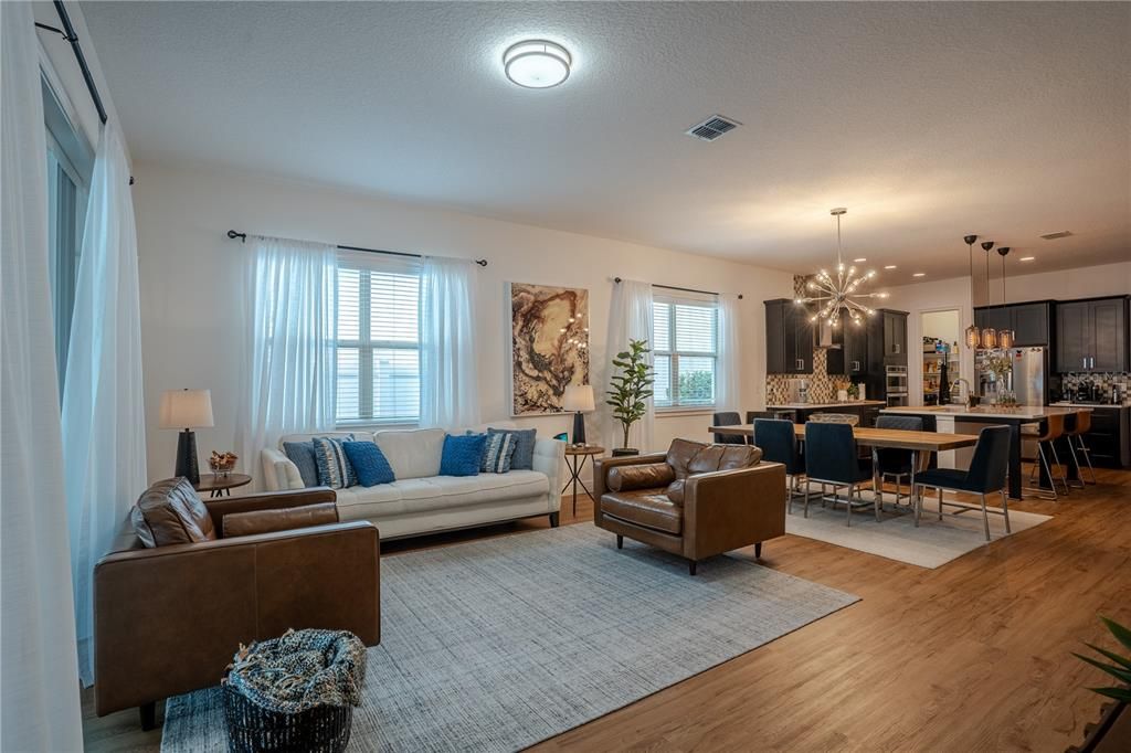 For Sale: $570,000 (4 beds, 2 baths, 2081 Square Feet)