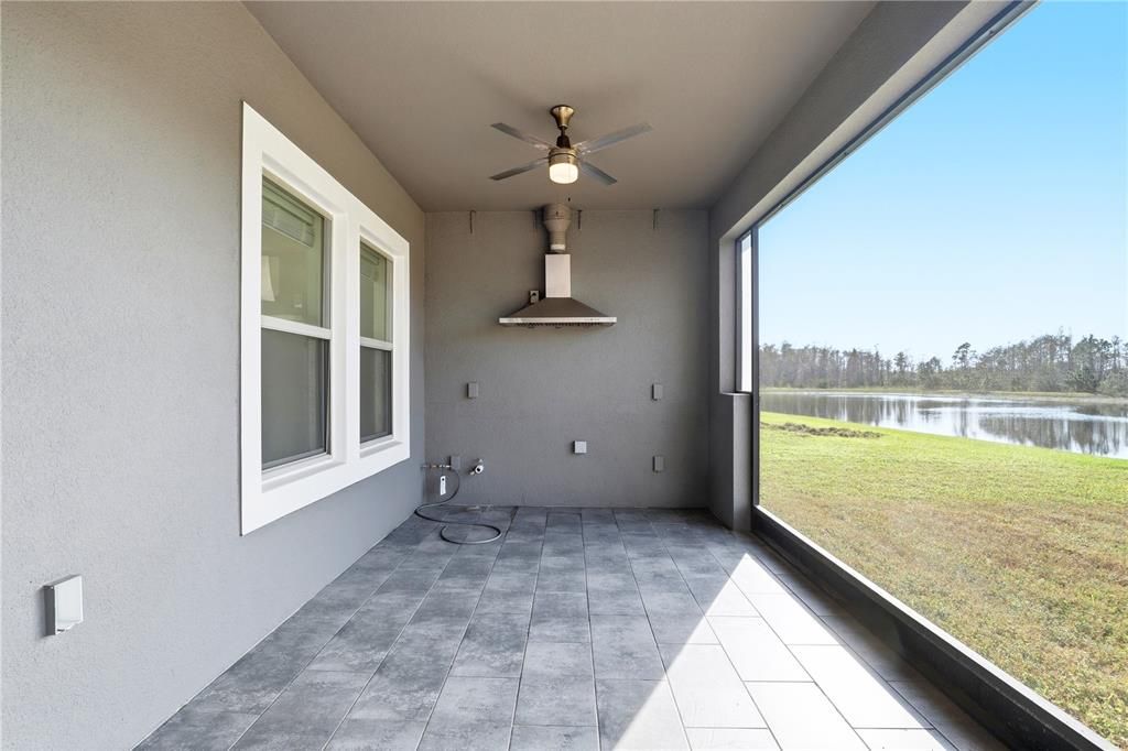 На продажу: $750,000 (4 спален, 3 ванн, 4084 Квадратных фут)