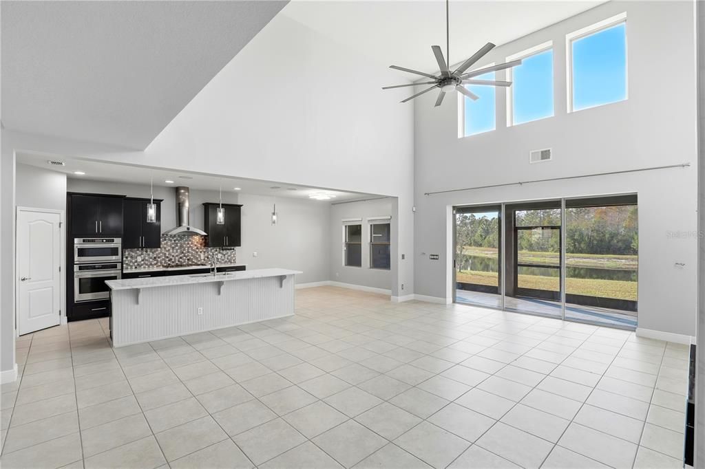 На продажу: $750,000 (4 спален, 3 ванн, 4084 Квадратных фут)