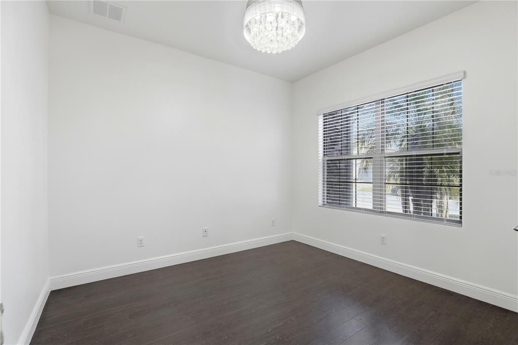 На продажу: $750,000 (4 спален, 3 ванн, 4084 Квадратных фут)