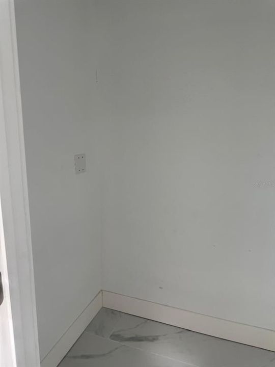 待售: $379,990 (3 贝兹, 1 浴室, 1247 平方英尺)