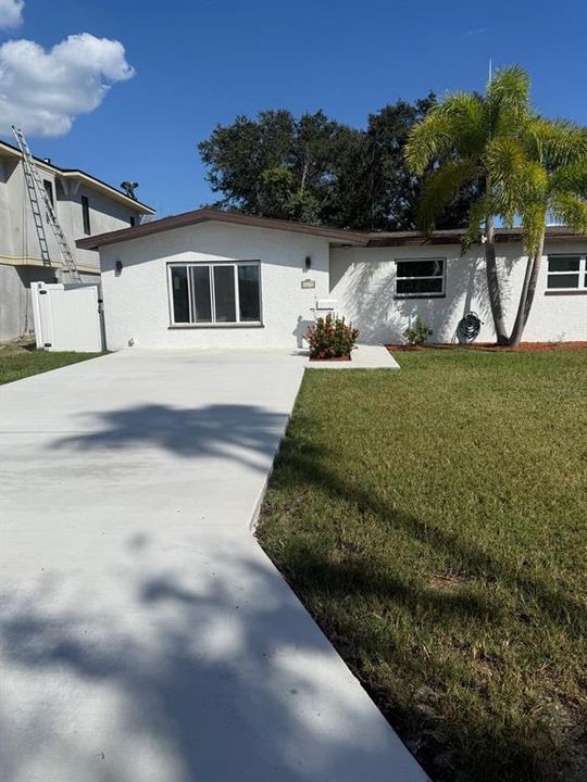 待售: $379,990 (3 贝兹, 1 浴室, 1247 平方英尺)