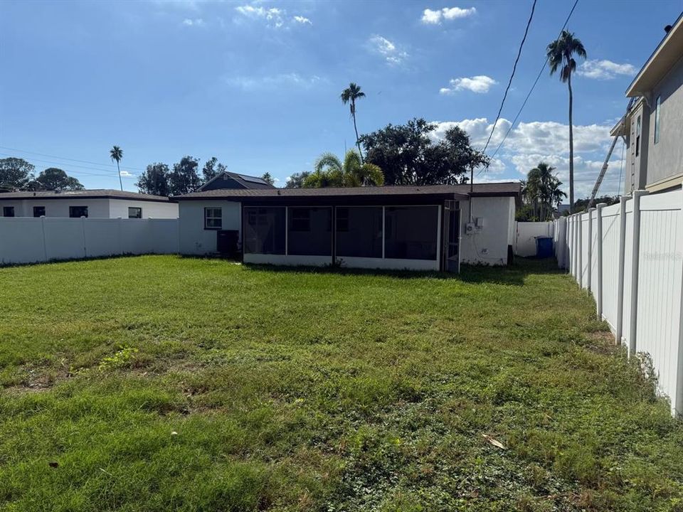 待售: $379,990 (3 贝兹, 1 浴室, 1247 平方英尺)