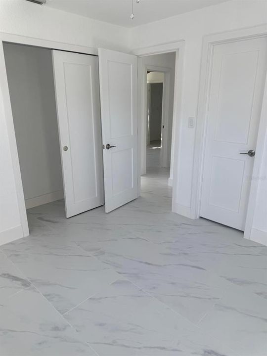 待售: $379,990 (3 贝兹, 1 浴室, 1247 平方英尺)