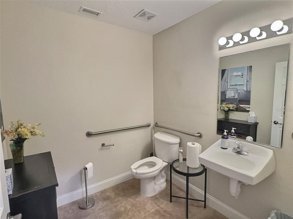 En Venta: $25,800 (0 camas, 0 baños, 1228 Pies cuadrados)