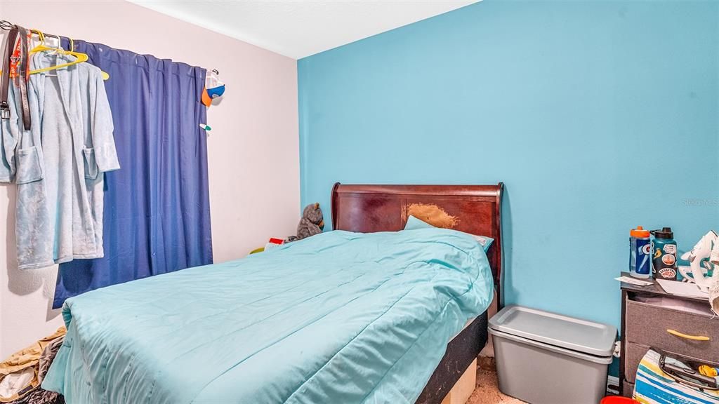 For Sale: $280,000 (4 beds, 2 baths, 1826 Square Feet)