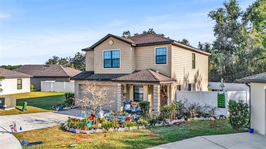 For Sale: $280,000 (4 beds, 2 baths, 1826 Square Feet)