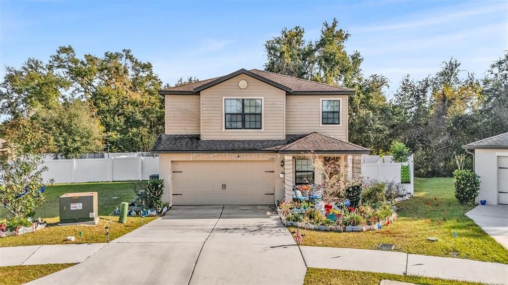 For Sale: $280,000 (4 beds, 2 baths, 1826 Square Feet)