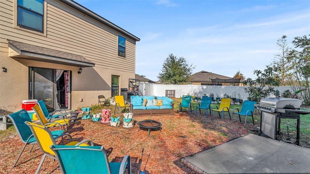 For Sale: $280,000 (4 beds, 2 baths, 1826 Square Feet)