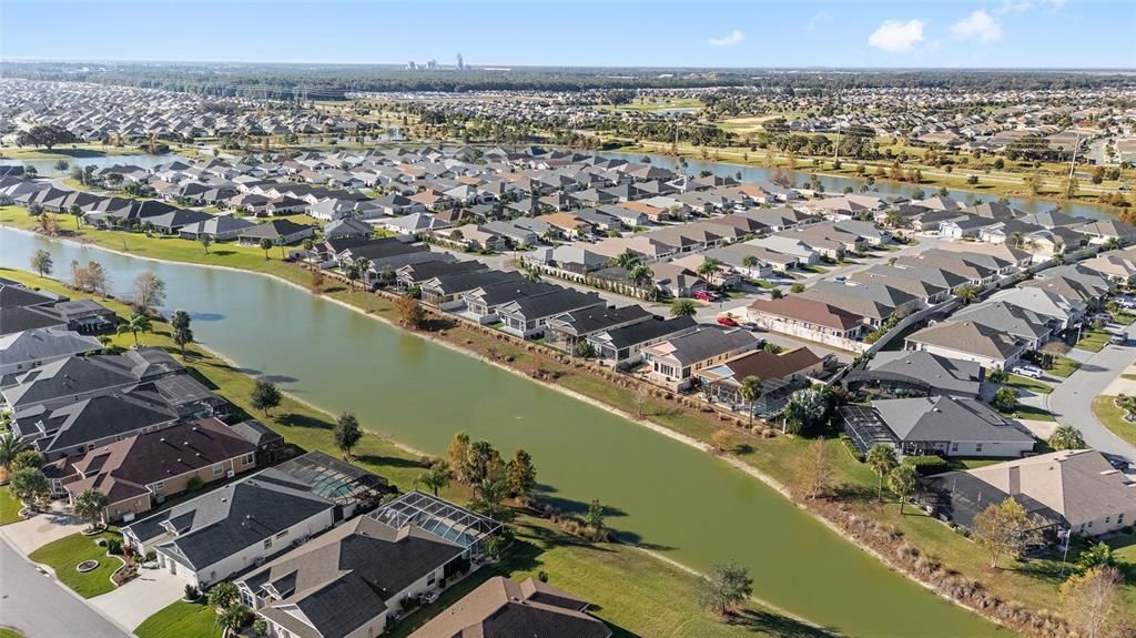 For Sale: $712,000 (3 beds, 2 baths, 1986 Square Feet)