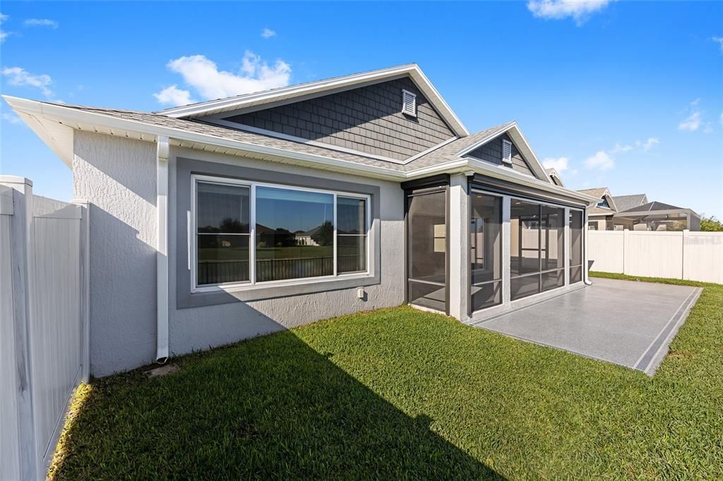 For Sale: $712,000 (3 beds, 2 baths, 1986 Square Feet)