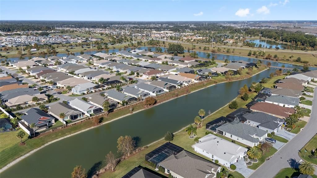 For Sale: $712,000 (3 beds, 2 baths, 1986 Square Feet)