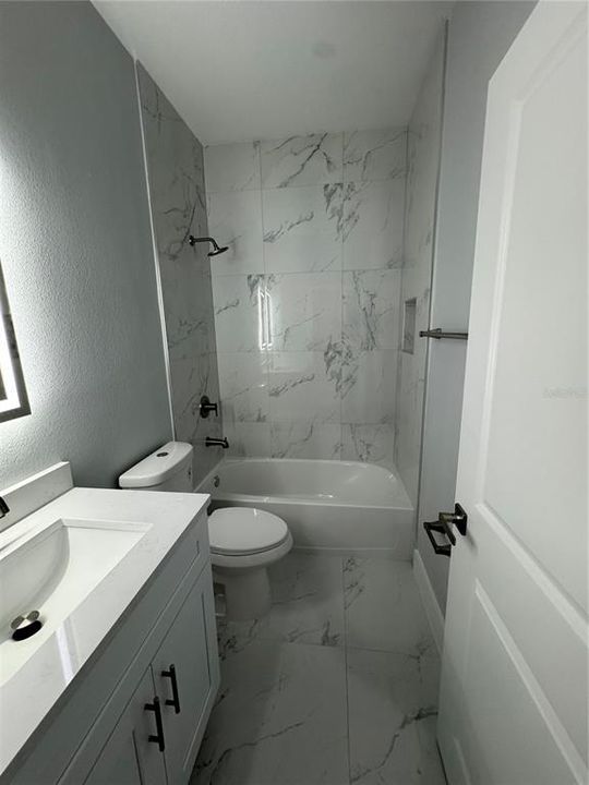 En Venta: $309,000 (3 camas, 2 baños, 1604 Pies cuadrados)