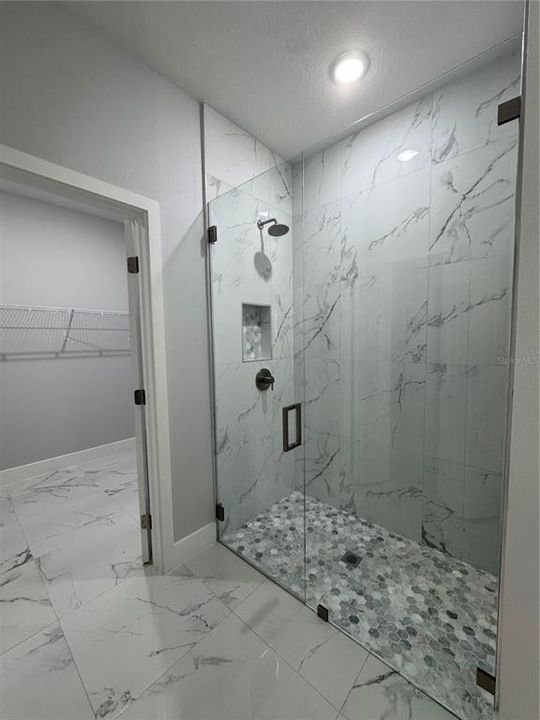 En Venta: $309,000 (3 camas, 2 baños, 1604 Pies cuadrados)