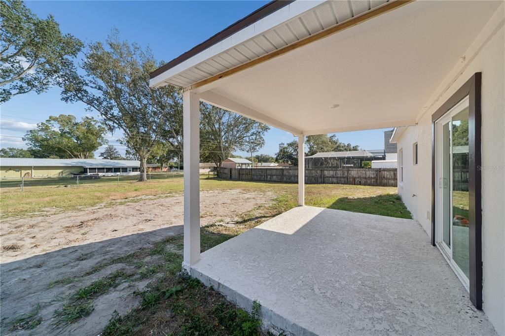 待售: $399,000 (5 贝兹, 3 浴室, 1800 平方英尺)