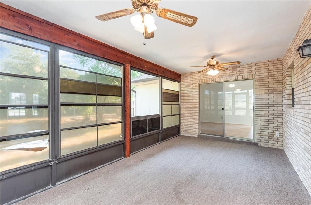 En Venta: $290,000 (3 camas, 2 baños, 1755 Pies cuadrados)