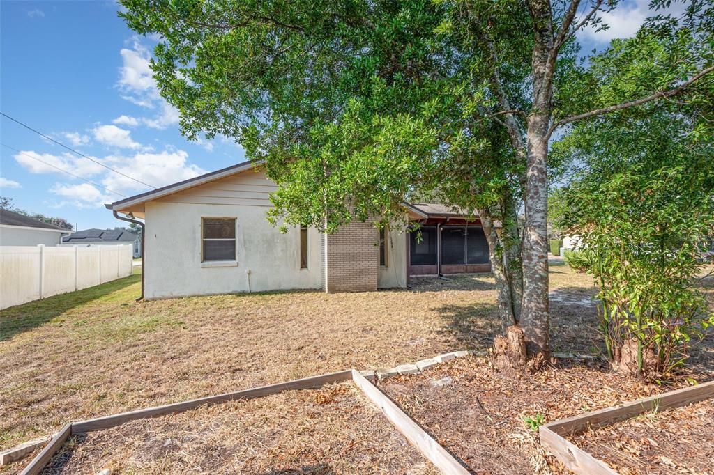 En Venta: $290,000 (3 camas, 2 baños, 1755 Pies cuadrados)