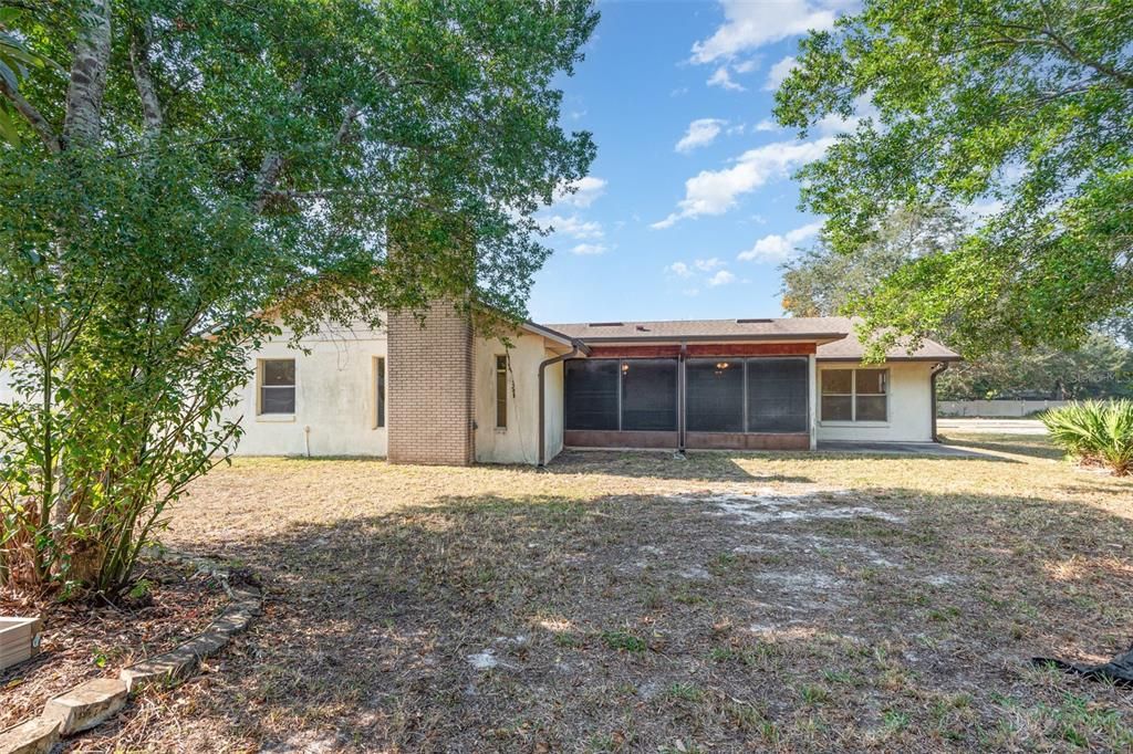 En Venta: $290,000 (3 camas, 2 baños, 1755 Pies cuadrados)