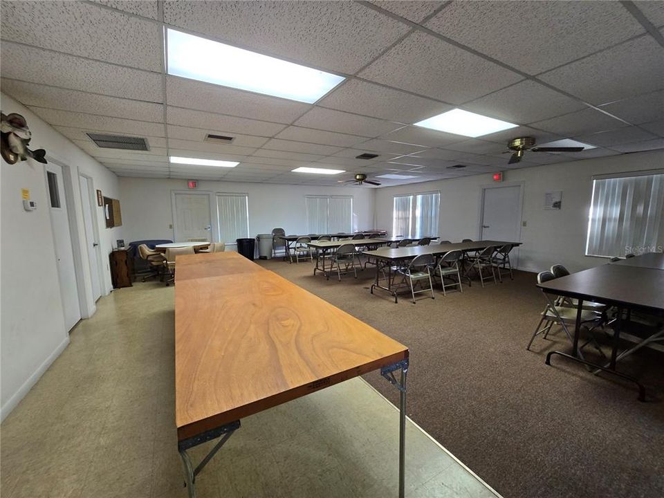 For Sale: $210,000 (2 beds, 2 baths, 1178 Square Feet)