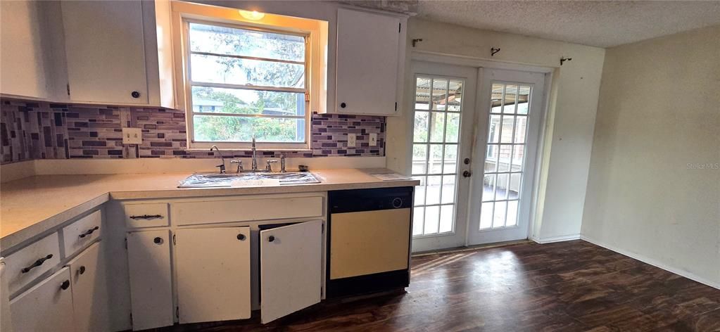 En Venta: $195,000 (2 camas, 2 baños, 1092 Pies cuadrados)