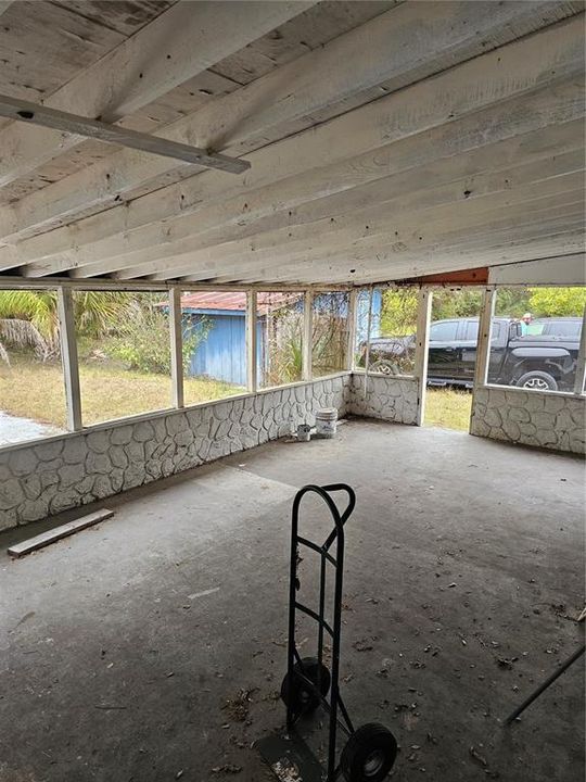 For Sale: $95,000 (3 beds, 2 baths, 1248 Square Feet)