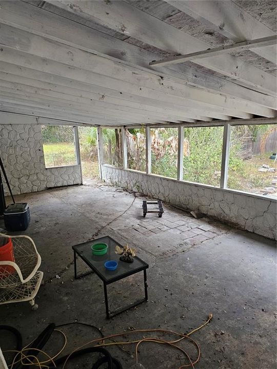 For Sale: $95,000 (3 beds, 2 baths, 1248 Square Feet)