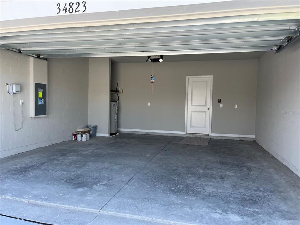 For Rent: $2,295 (4 beds, 2 baths, 1687 Square Feet)