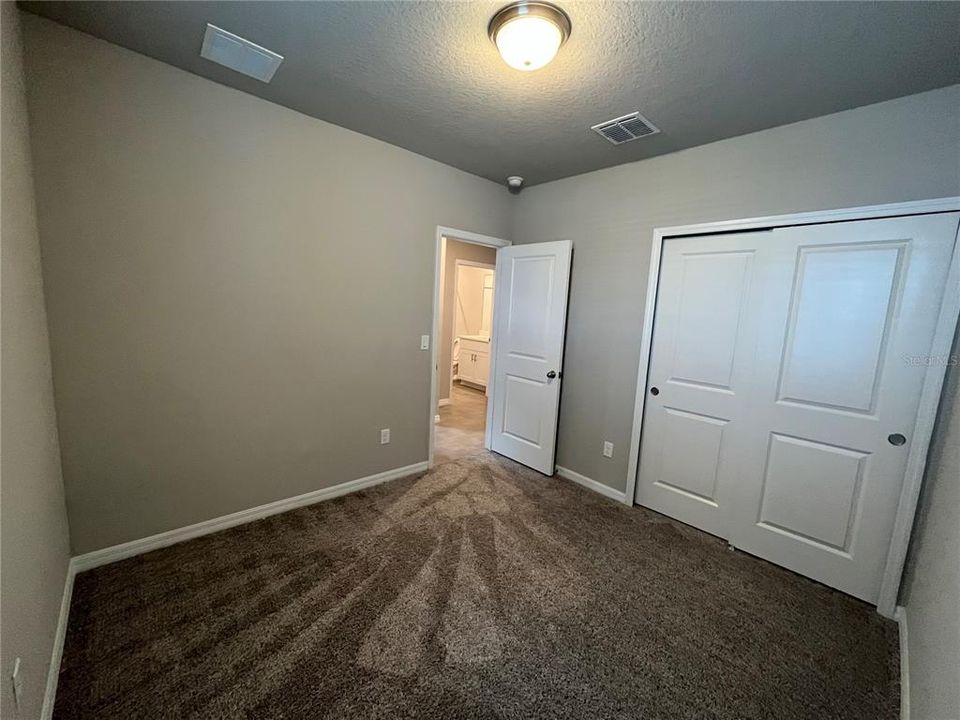 For Rent: $2,295 (4 beds, 2 baths, 1687 Square Feet)
