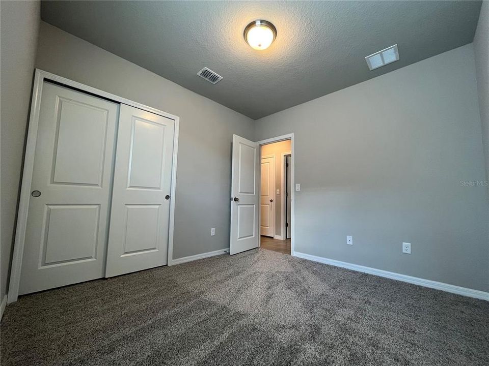 For Rent: $2,295 (4 beds, 2 baths, 1687 Square Feet)