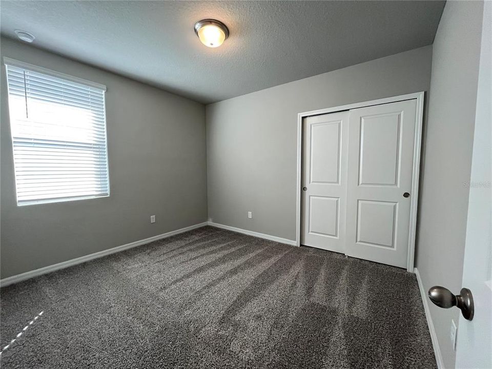 For Rent: $2,295 (4 beds, 2 baths, 1687 Square Feet)