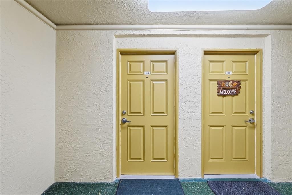 En Venta: $1,250,000 (3 camas, 3 baños, 1500 Pies cuadrados)