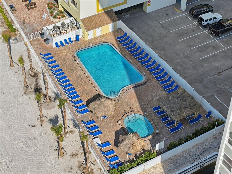 En Venta: $1,250,000 (3 camas, 3 baños, 1500 Pies cuadrados)