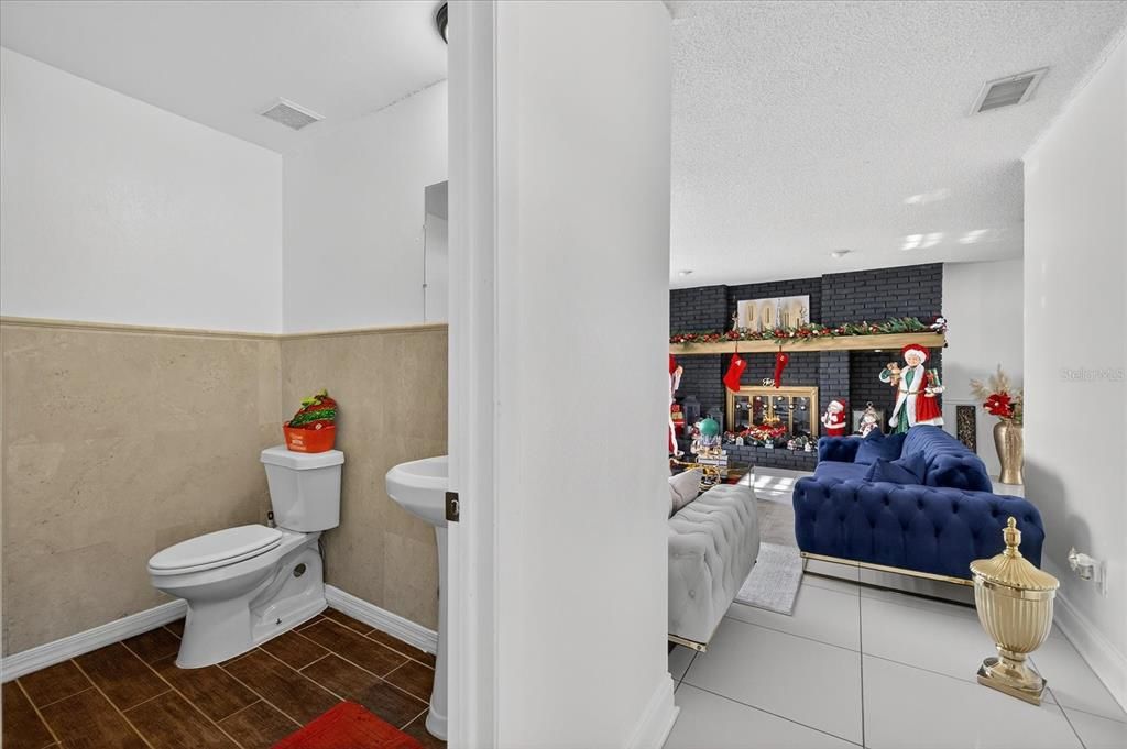 En Venta: $800,000 (5 camas, 3 baños, 2414 Pies cuadrados)